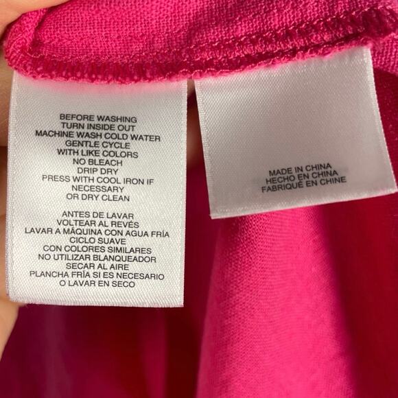 Anne Klein, Size Large, Bright Pink Linen Blend Blouse, Flutter Sleeves, Gold - Picture 4 of 7